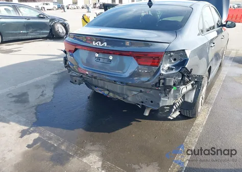 2023 Kia Forte Gt-Line из США, поврежденный, VIN 3KPF54AD9PE658194